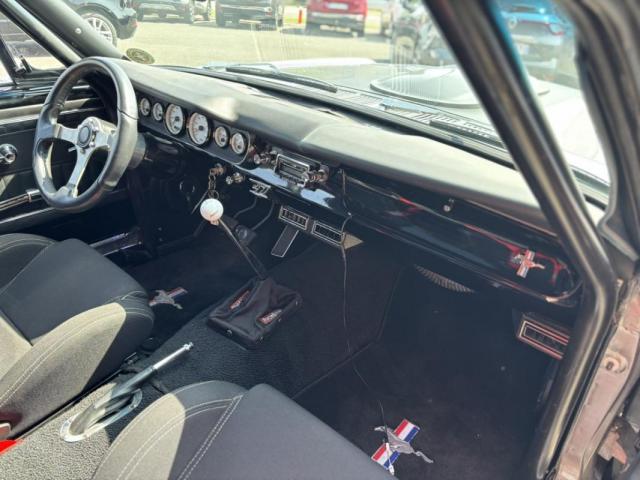 Ford Mustang image 8