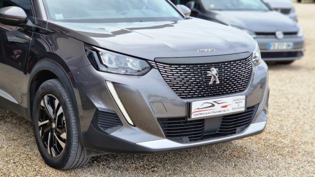 Peugeot 2008 image 2