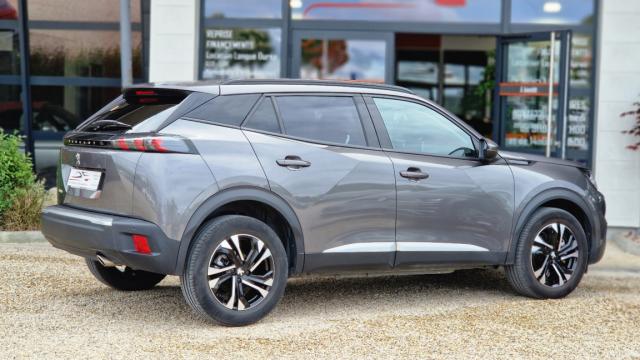 Peugeot 2008 image 8