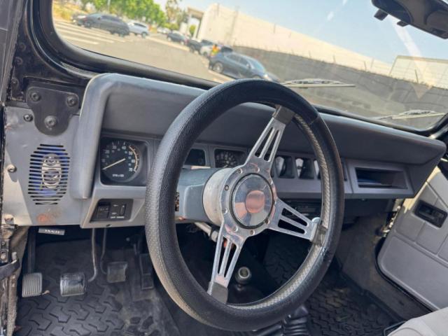 Jeep Wrangler image 9