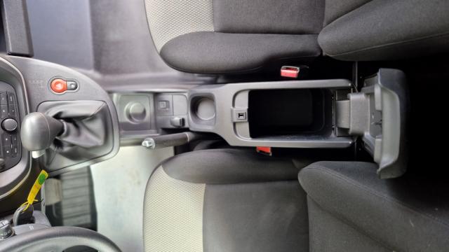 Renault Kangoo image 9