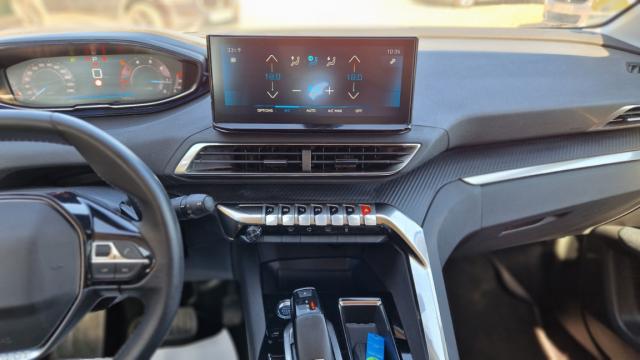 Peugeot 5008 image 6