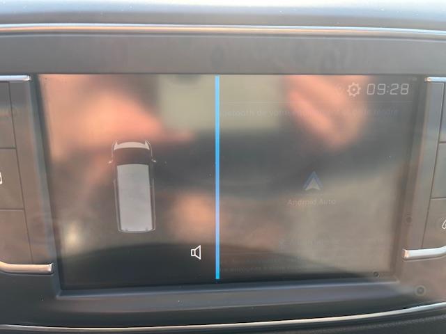 Peugeot Expert image 2
