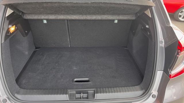 Renault Captur image 9