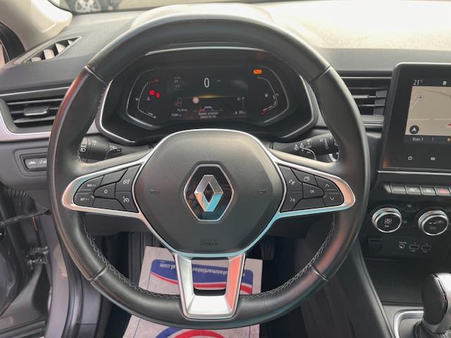 Renault Captur image 2