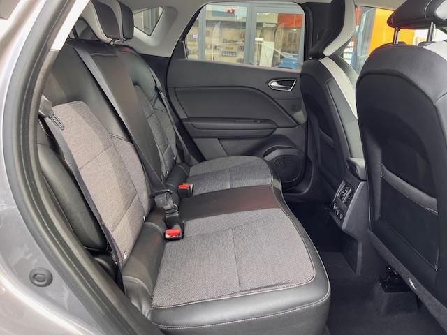 Renault Captur image 6