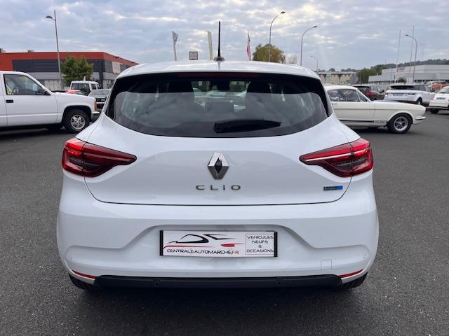 Renault Clio image 8