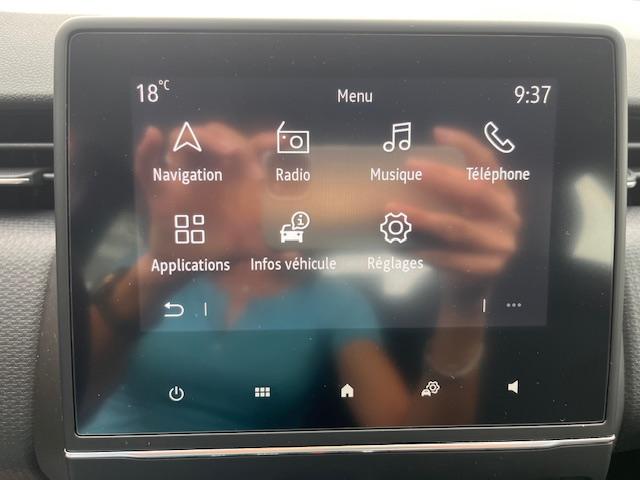 Renault Clio image 9