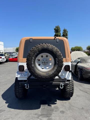 Jeep Wrangler image 3