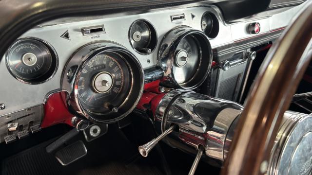 Ford Mustang image 8