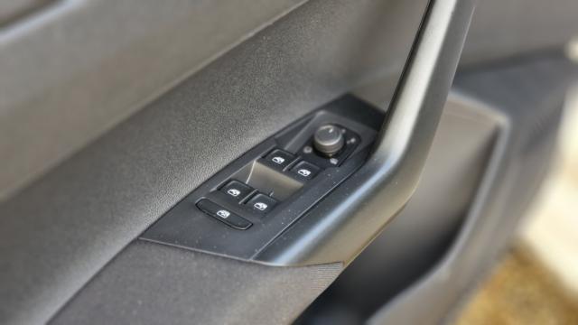 Volkswagen Polo image 2
