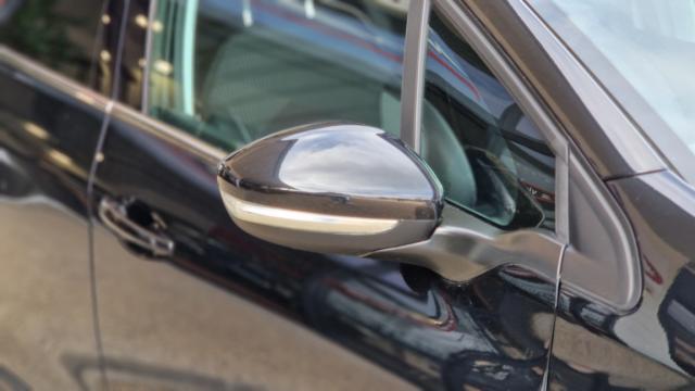 Peugeot 2008 image 3