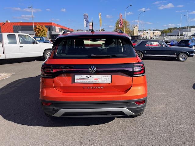 Volkswagen T-Cross image 2