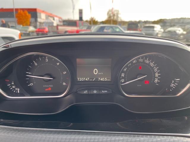 Peugeot 2008 image 4