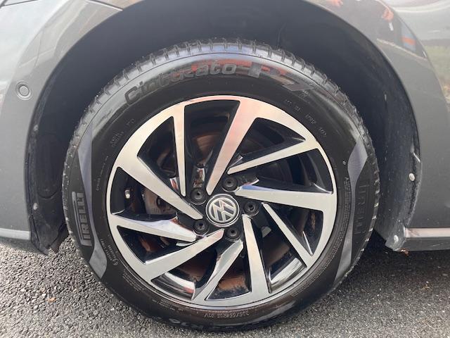 Volkswagen Golf image 1