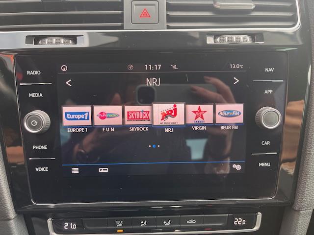 Volkswagen Golf image 9