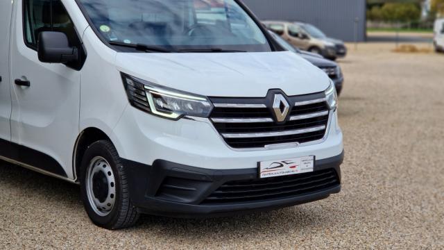 Renault Trafic image 7