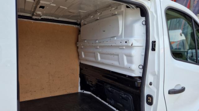 Renault Trafic image 5