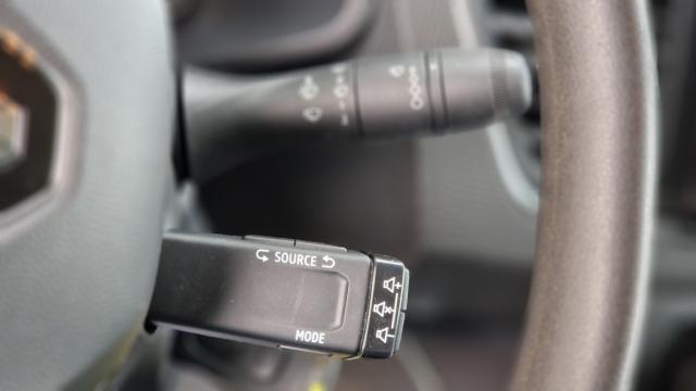 Renault Trafic image 3