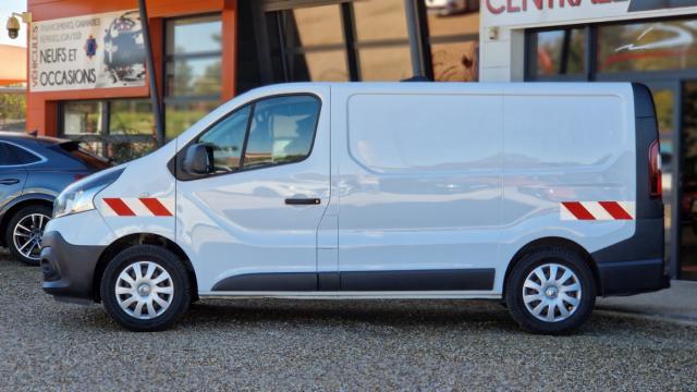 Renault Trafic image 1