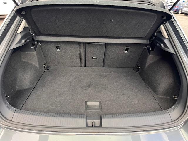 Volkswagen T-Roc image 4