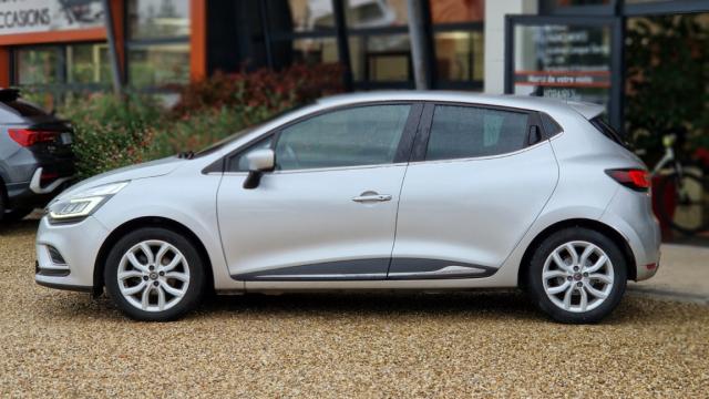 Renault Clio image 9