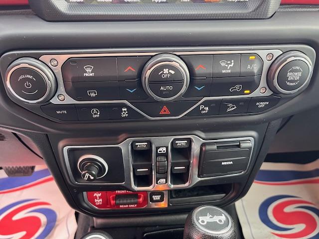 Jeep Wrangler Unlimited image 8