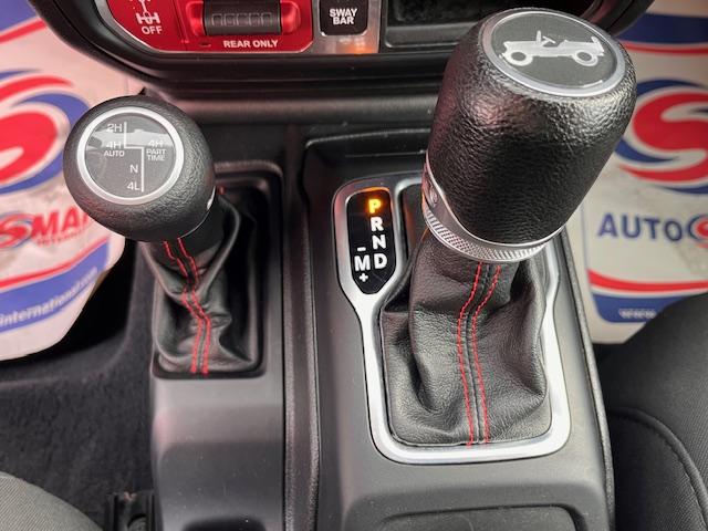 Jeep Wrangler Unlimited image 3