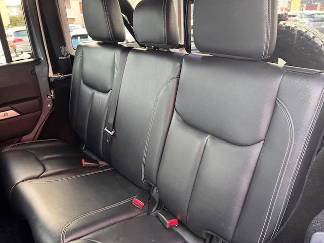 Jeep Wrangler Unlimited image 5