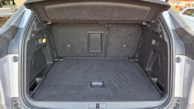 Peugeot 3008 image 6