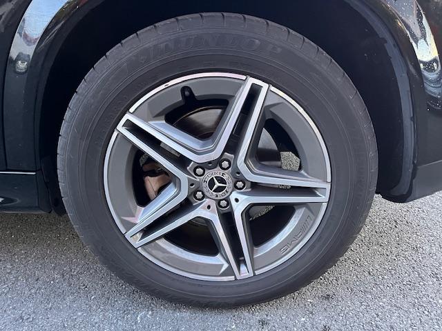 Mercedes Benz E 350 image 6