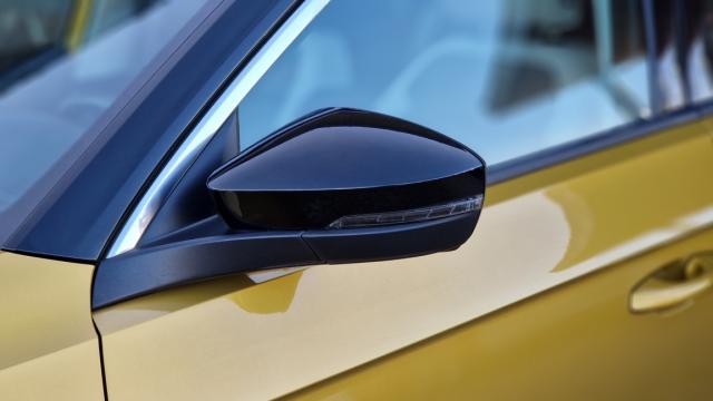 Volkswagen T-Roc image 8