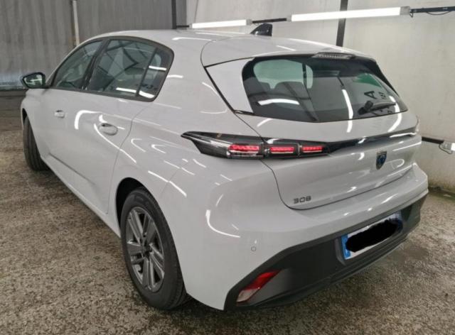 Peugeot 308 image 7