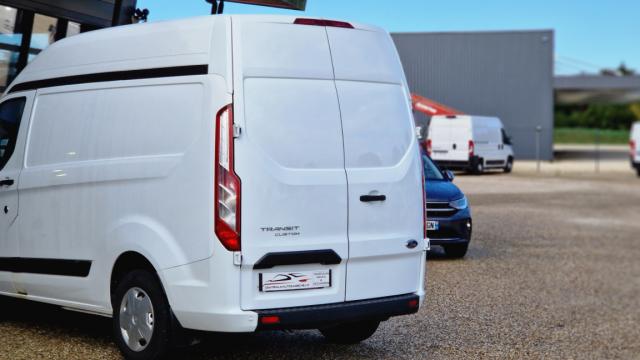 Ford Transit Custom image 7