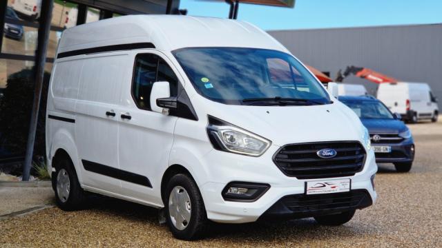 Ford Transit Custom image 9