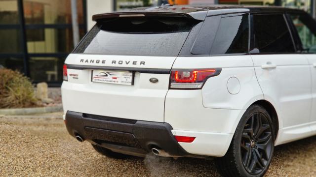 Land Rover Range Rover Sport image 2