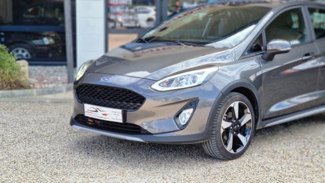 Ford Fiesta image 5