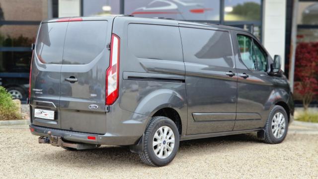 Ford Transit Custom image 1