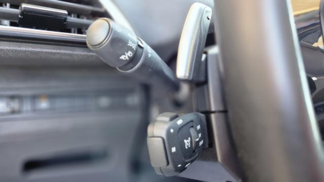 Peugeot 5008 image 1