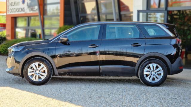Peugeot 5008 image 9