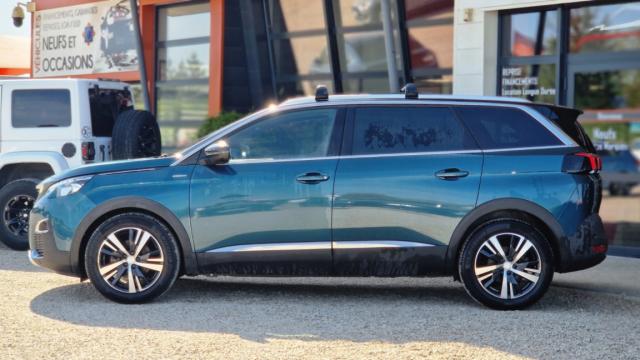 Peugeot 5008 image 6
