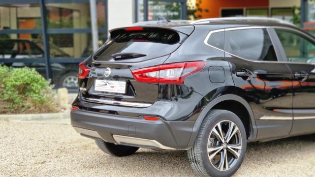 Nissan Qashqai image 1