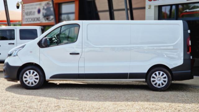 Renault Trafic image 9