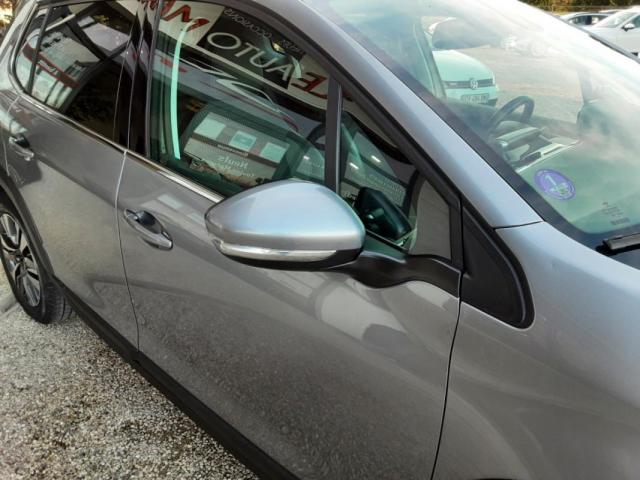 Peugeot 2008 image 7