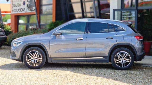 Mercedes Benz Gla image 2