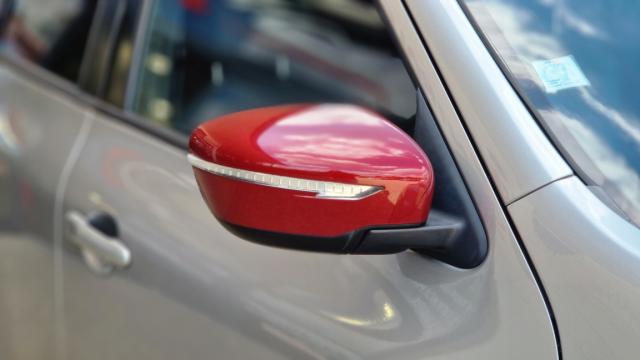 Nissan Juke image 8