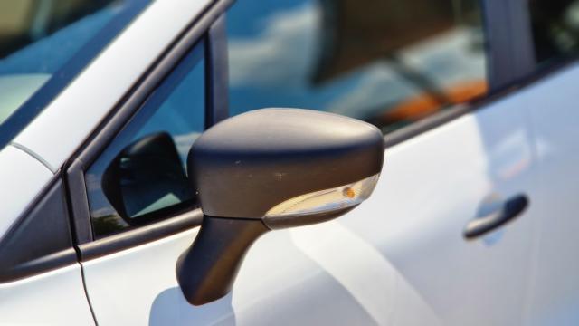 Renault Clio image 9