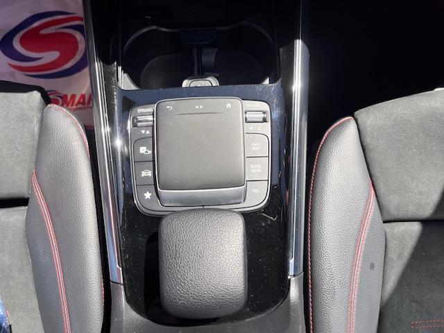 Mercedes Benz Classe Gla image 7