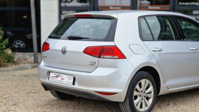 Volkswagen Golf image 4