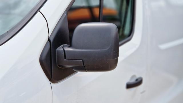 Renault Trafic image 6